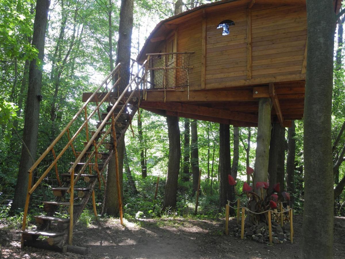Treehouse V Brdech Villa Bohutín Екстериор снимка
